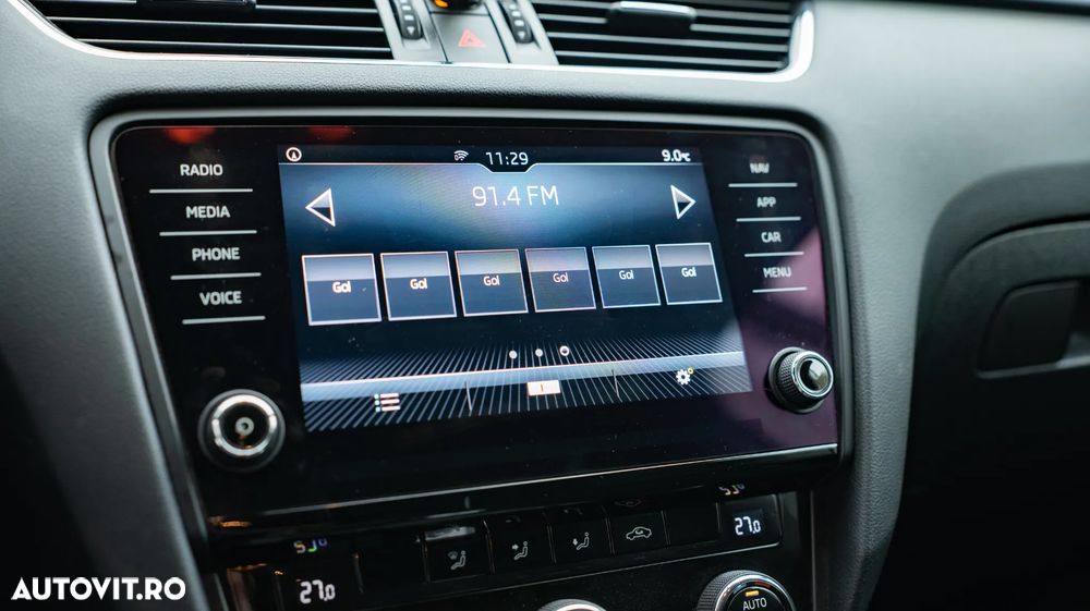 Skoda Octavia Combi Diesel 1.6 TDI DSG Style - 36