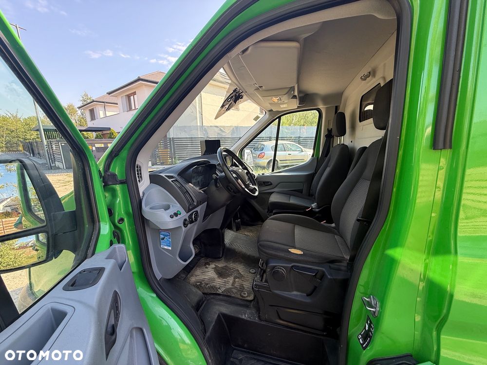 Ford Transit - 8
