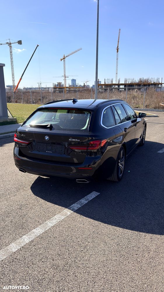 BMW Seria 5 530e xDrive Aut. - 4