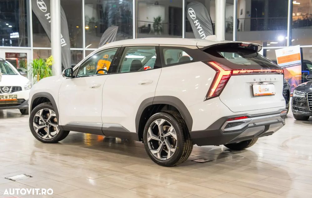 Geely Starray - 5