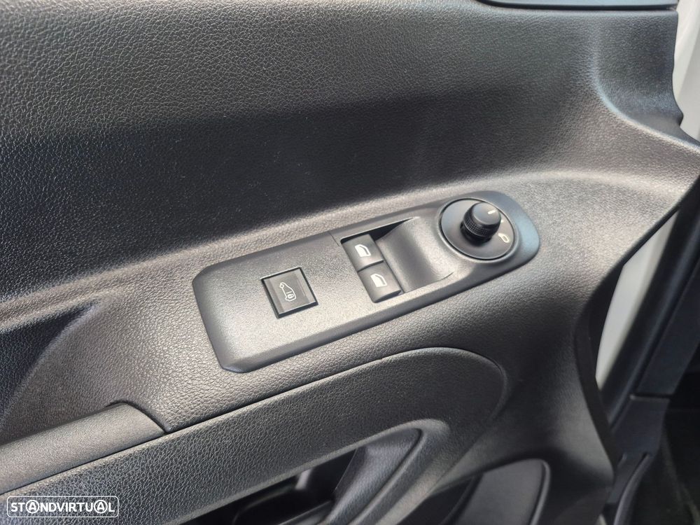Fiat Dobló 1.5 BlueHdi Professional - 10
