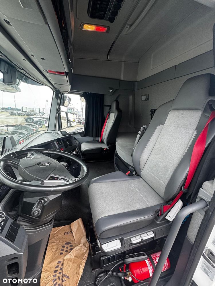 Renault T460 Sleeper Cab - 7