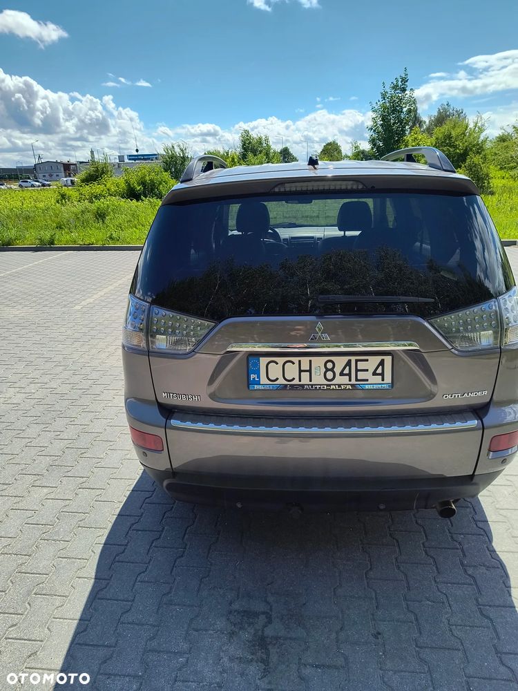 Mitsubishi Outlander 2.0 Intense + 2WD EU5 - 6