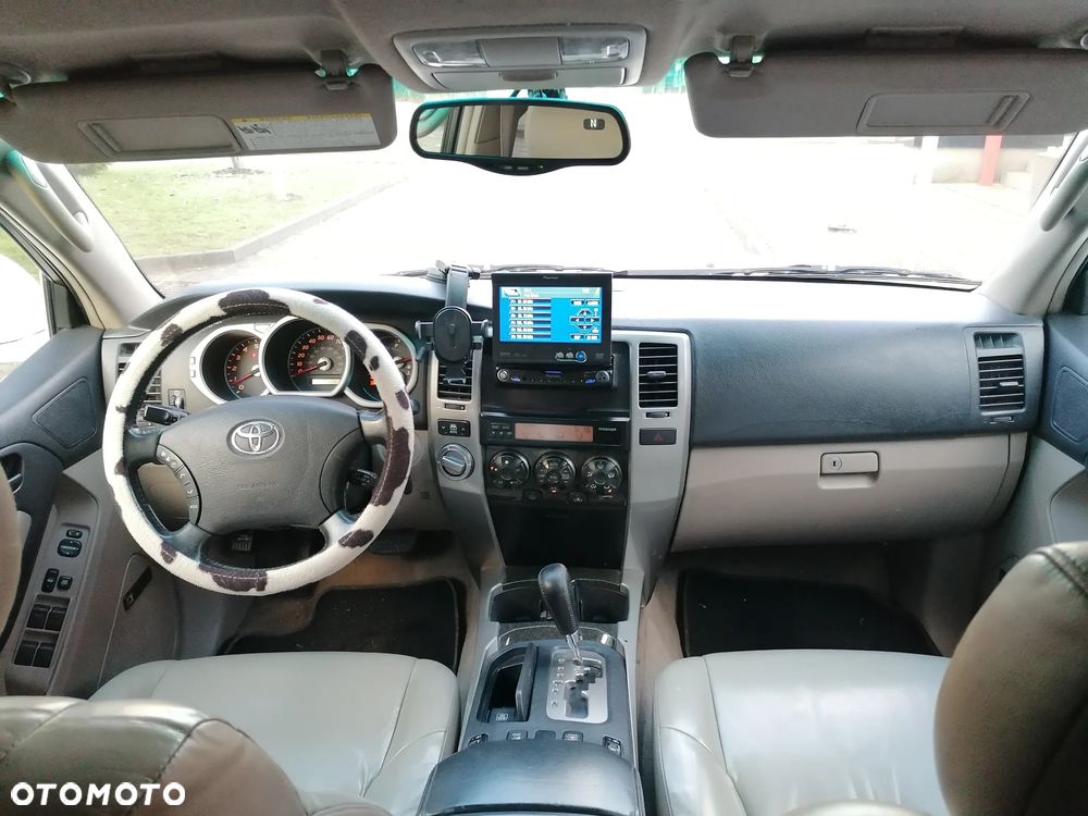 Toyota 4-Runner - 10