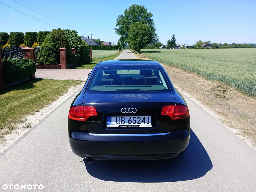 Audi A4 Limousine 2 - 17