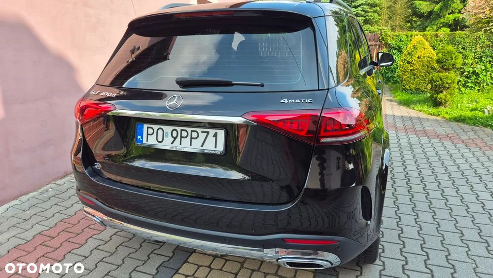 Mercedes-Benz GLE 300 d 4Matic 9G-TRONIC AMG Line - 22