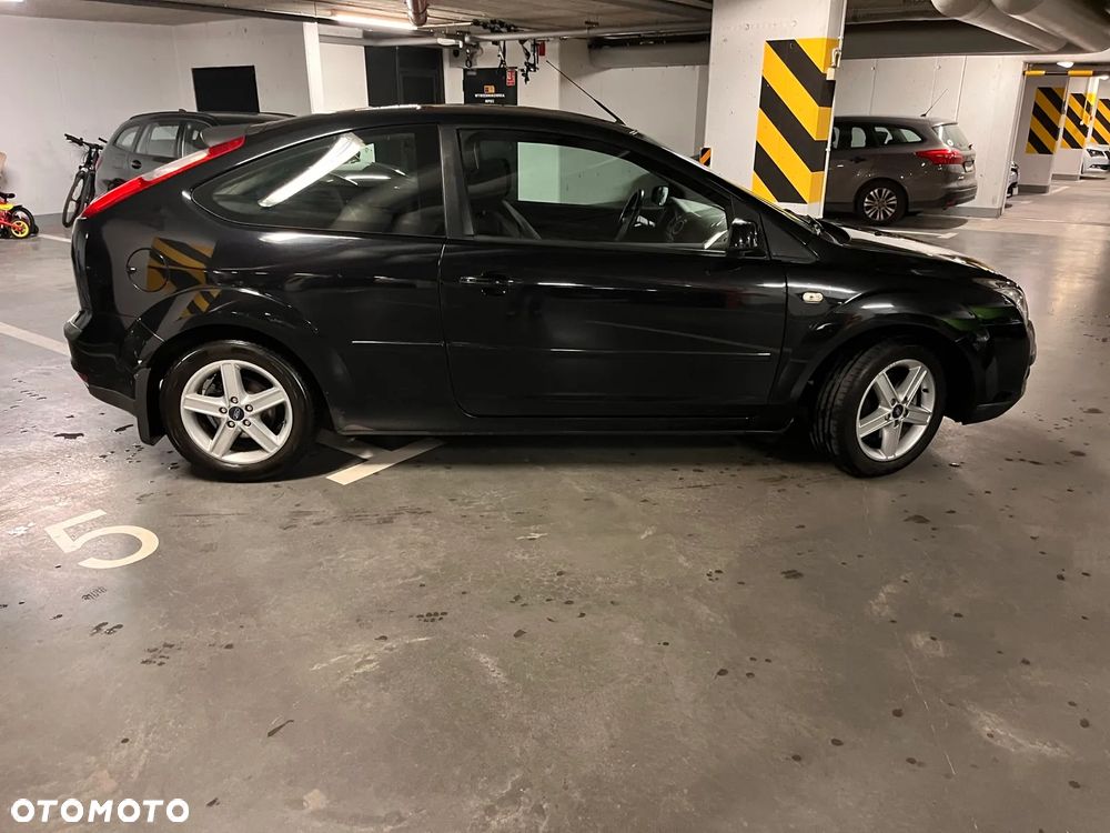 Ford Focus 1.4 Trend - 1
