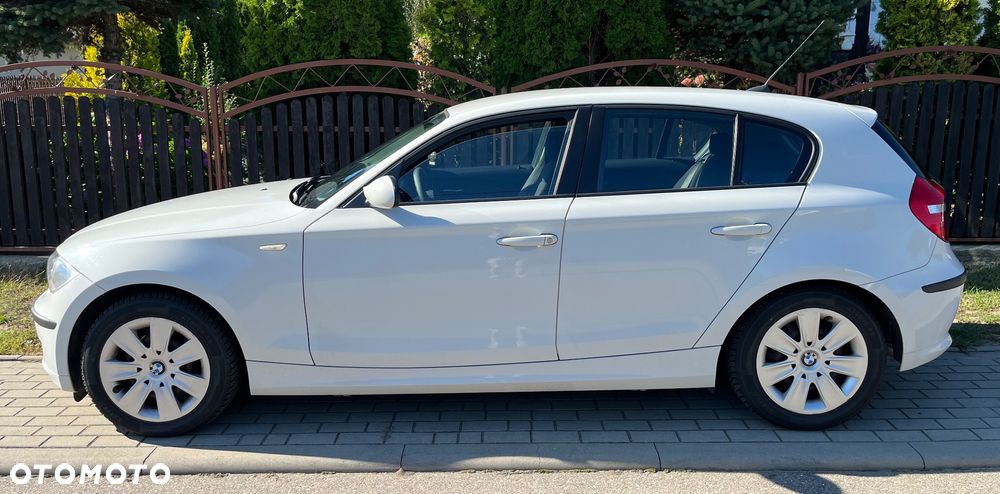 BMW Seria 1 116i - 4