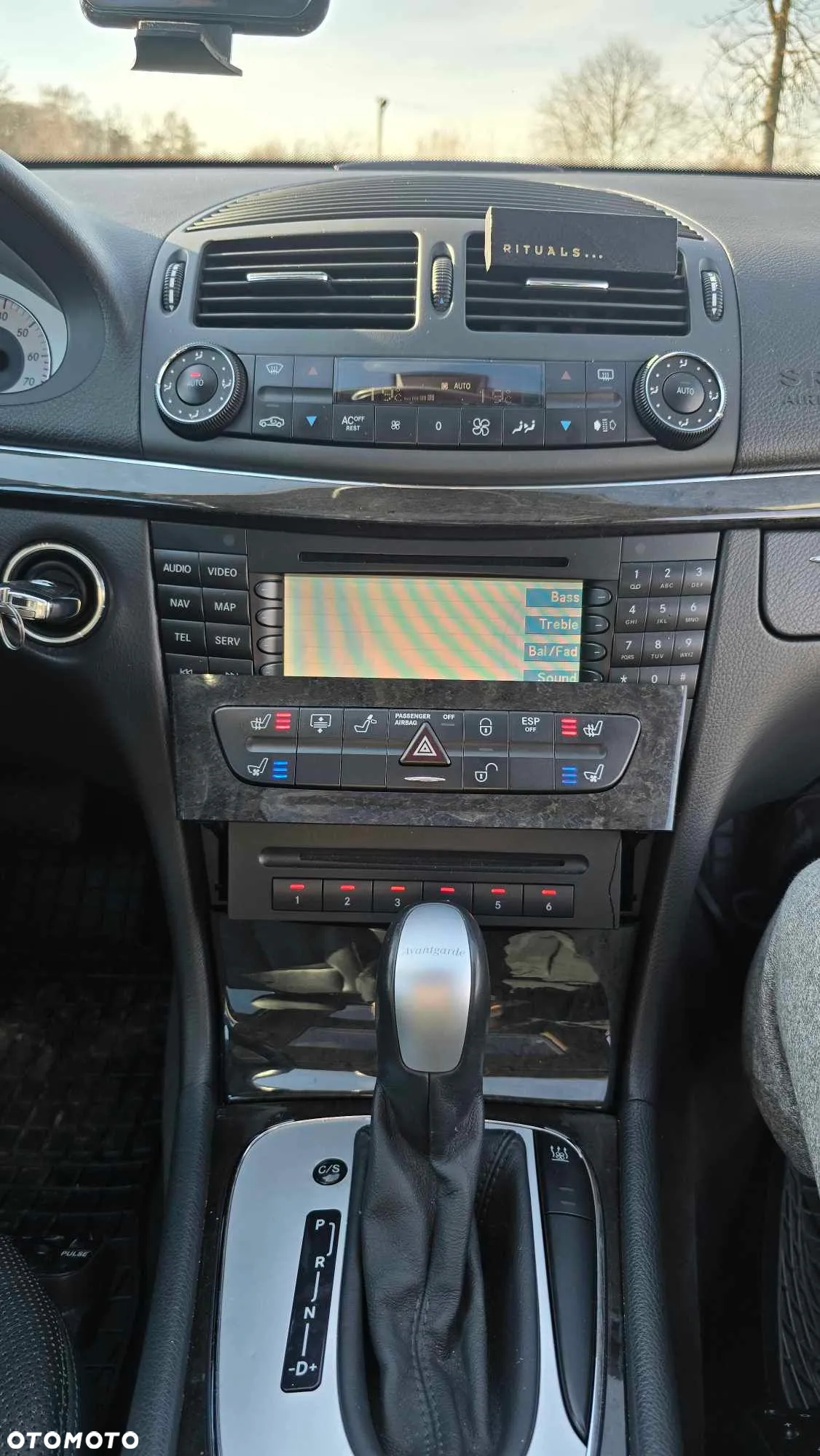 Mercedes-Benz Klasa E 500 4-Matic Avantgarde - 19