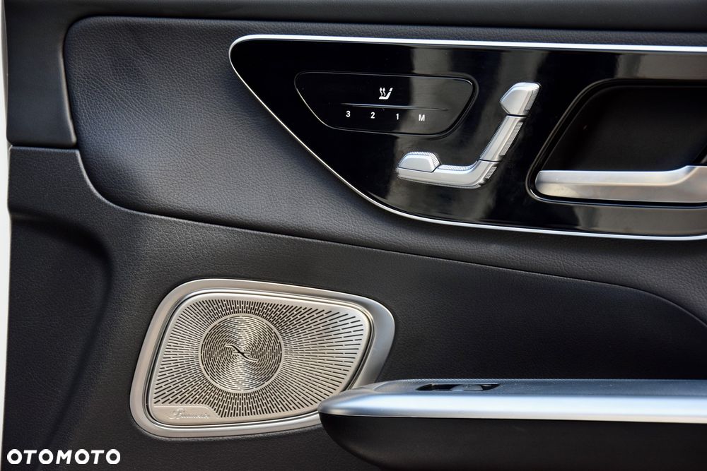 Mercedes-Benz GLC 300 mHEV 4-Matic AMG Line - 26