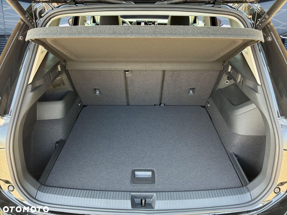 Volkswagen Tiguan - 29