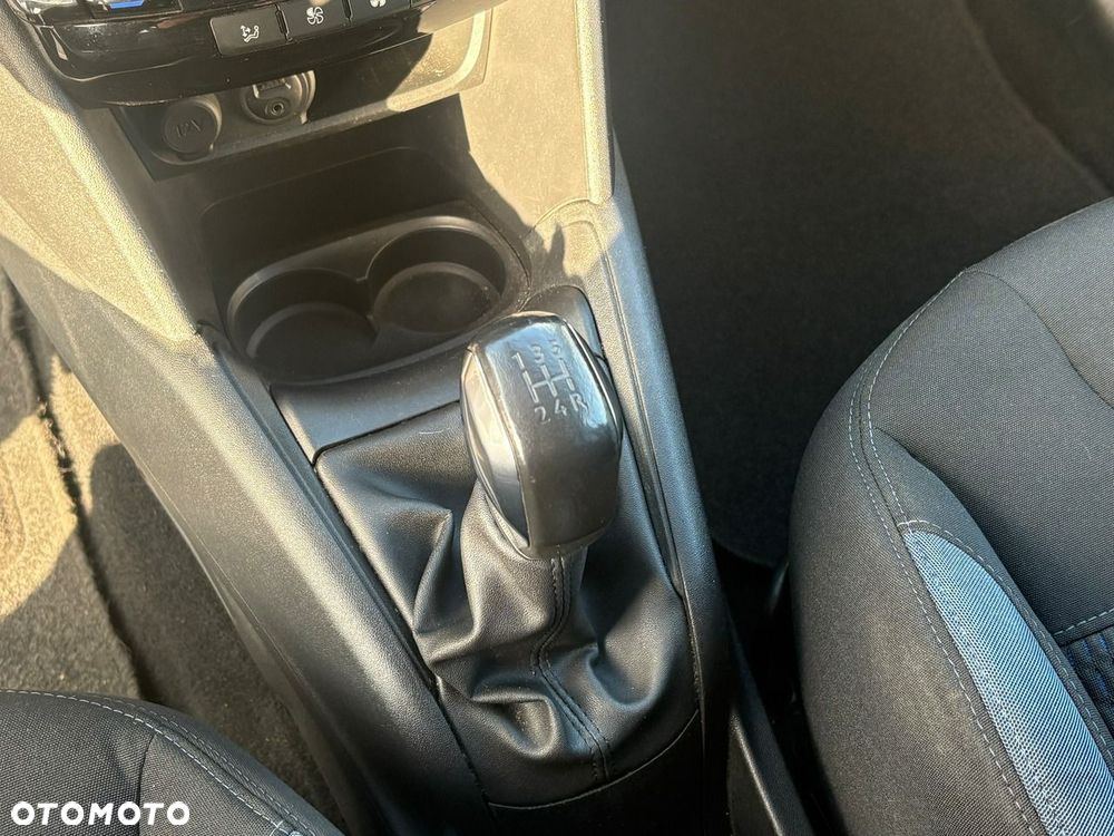 Peugeot 208 120 VTI Intuitive - 31