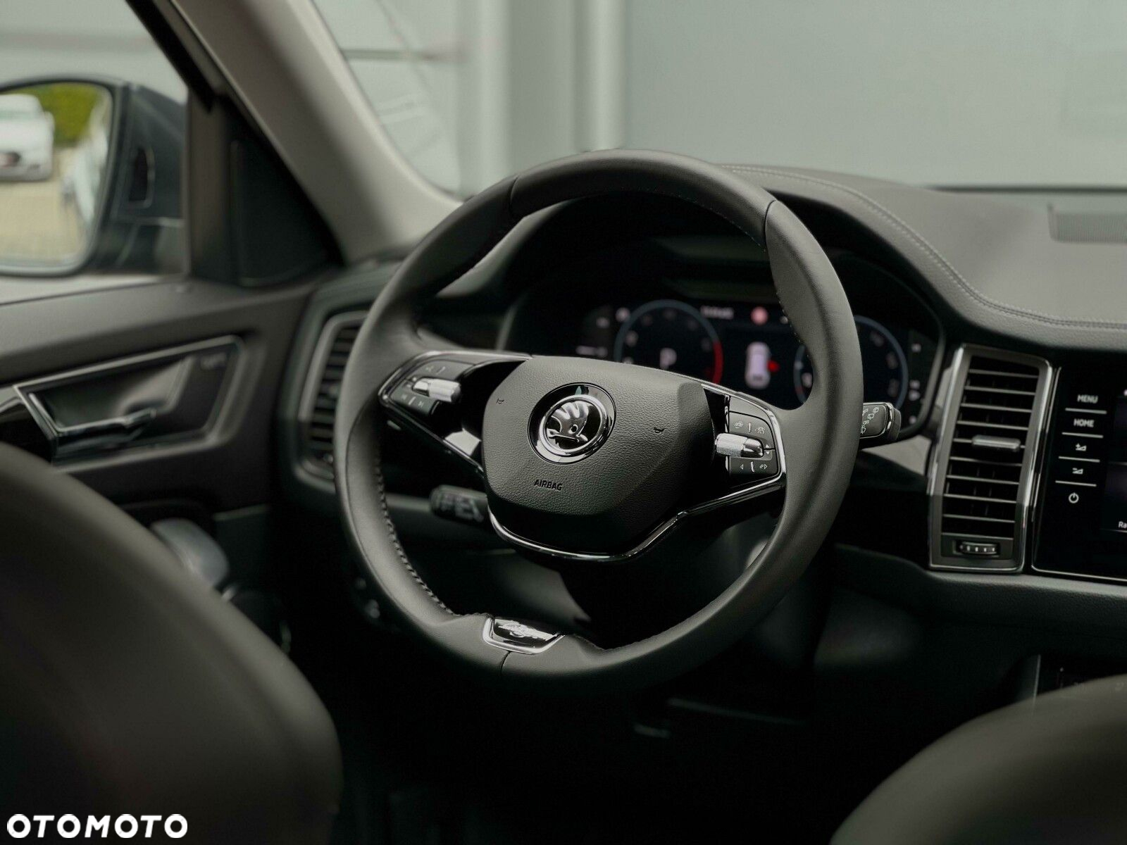 Skoda Kodiaq 2.0 TSI 4x4 L&K DSG - 27