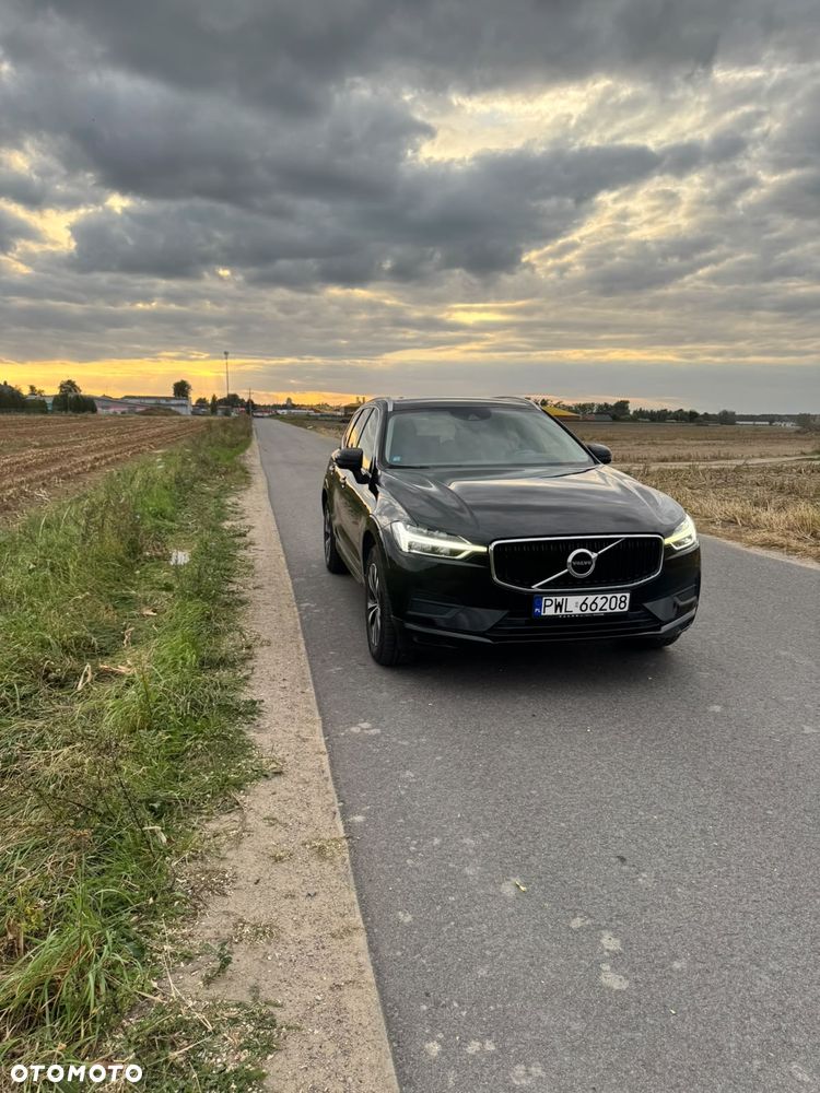 Volvo XC 60 D4 Momentum Pro - 6
