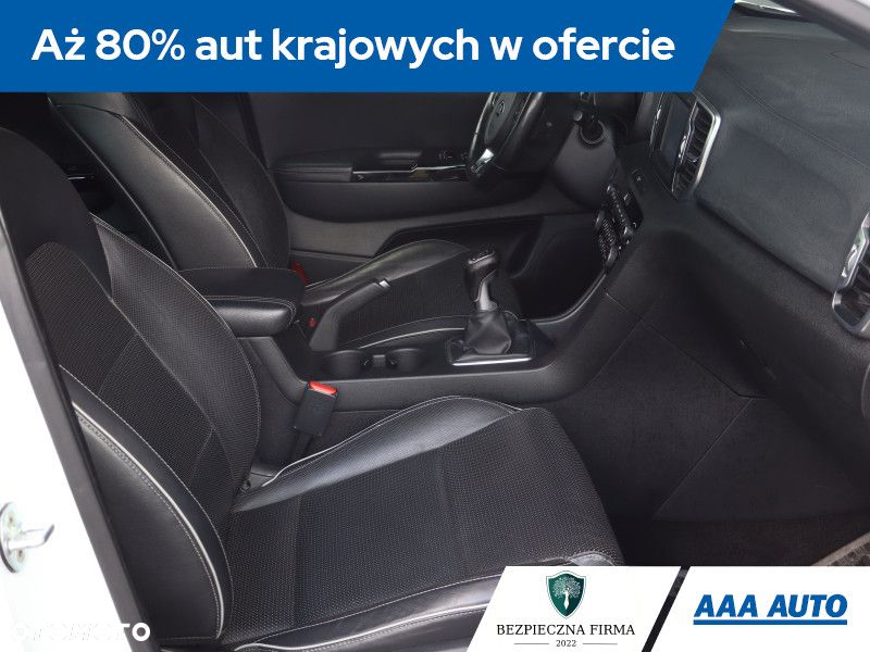 Kia Sportage - 10