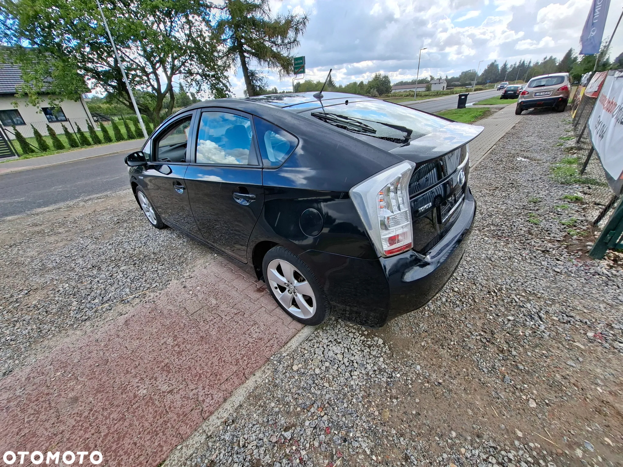 Toyota Prius 1.8 HSD Life - 21