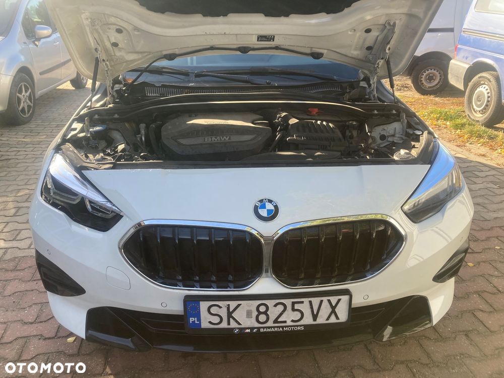 BMW Seria 2 218d Sport Line sport - 3