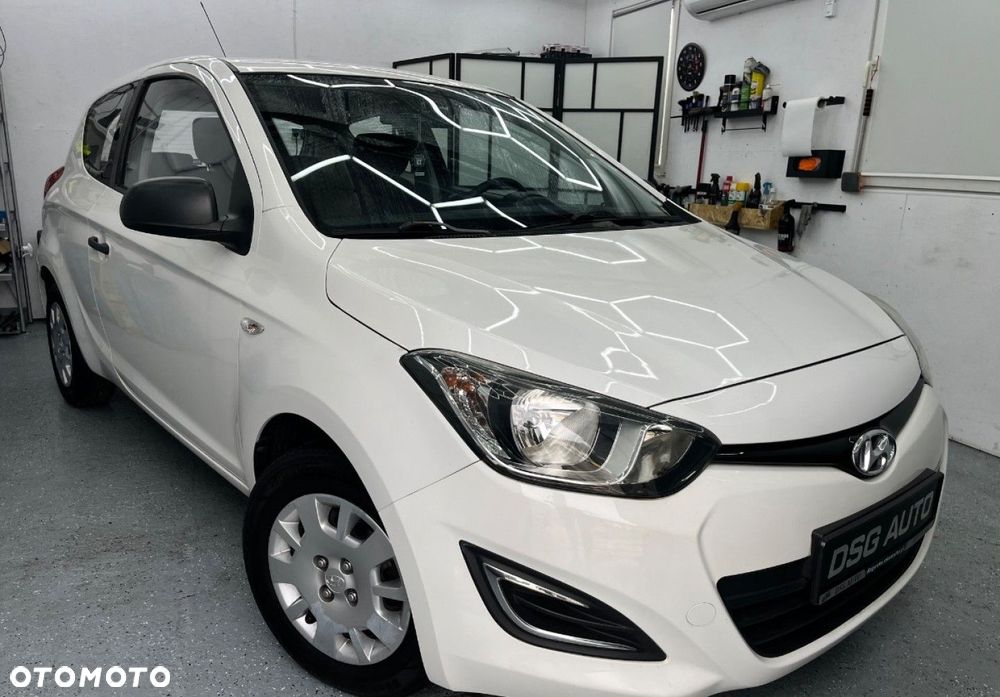 Hyundai i20 - 11