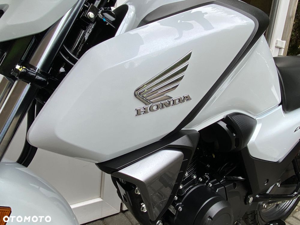 Honda CBF - 27