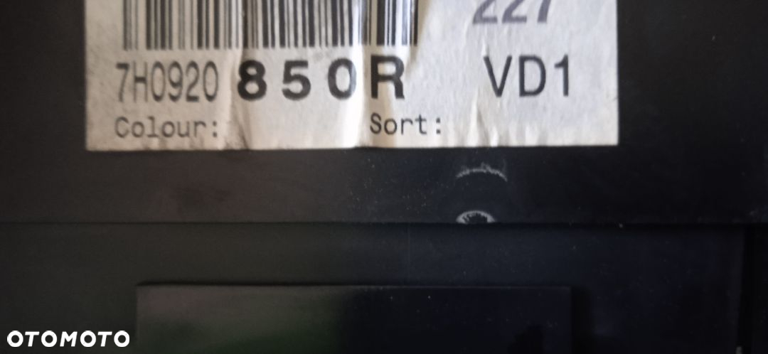 Licznik VW t5 1.9tdi 7H0920850R - 2