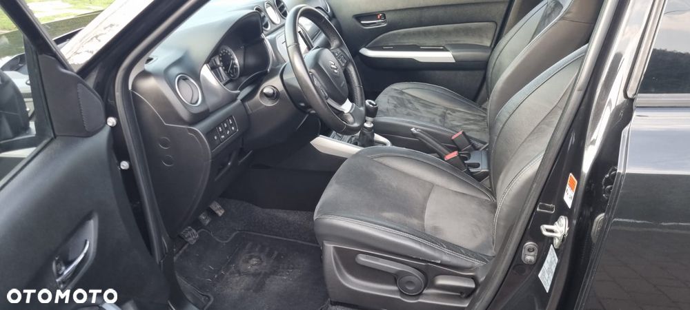 Suzuki Vitara 1.6 DDiS (4x4) Allgrip Comfort+ - 15
