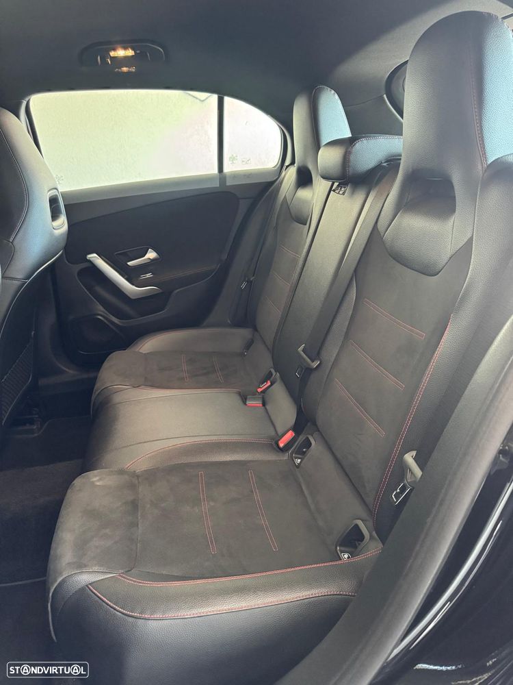 Mercedes-Benz A 180 d AMG Line - 13