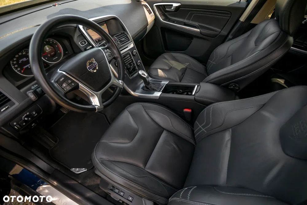 Volvo XC 60 2.4D AWD - 15