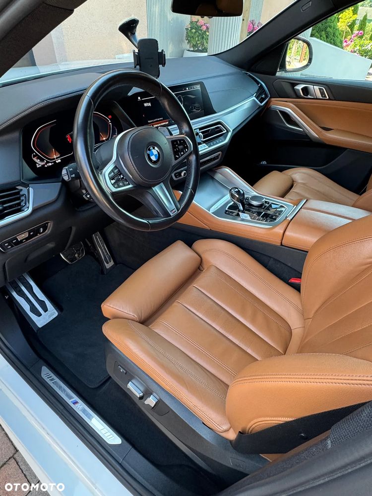BMW X6 - 15