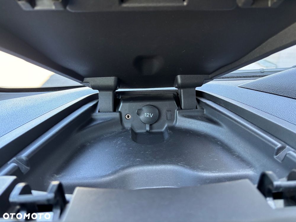 Ford Transit Custom L1H1 Klima Hak I Właściciel Serwis do końca Bezwypadkowy - 17