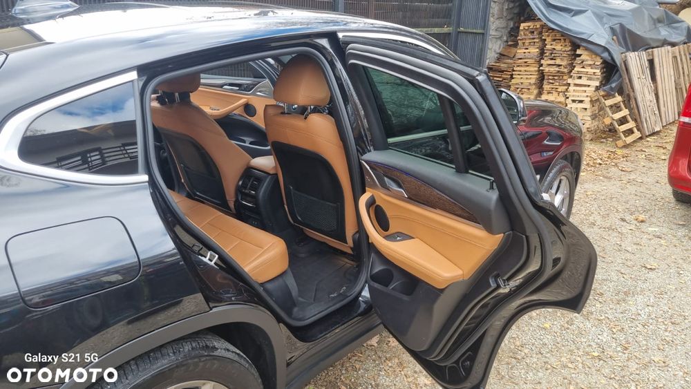 BMW X4 xDrive30i GPF xLine sport - 24