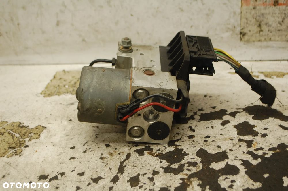 POMPA ABS + STEROWNIK 8E0614111T AUDI A4 B7 B6 2.0 TDI - 2