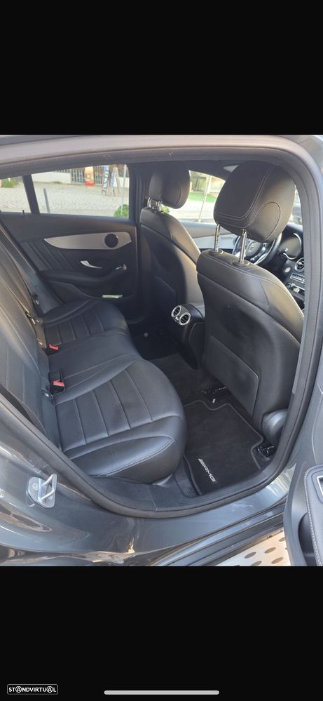 Mercedes-Benz GLC 300 de Coupe 4Matic 9G-TRONIC AMG Line Plus - 4