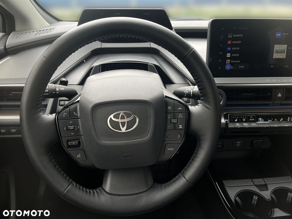 Toyota Prius - 17