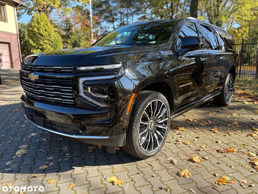 Chevrolet Suburban - 33