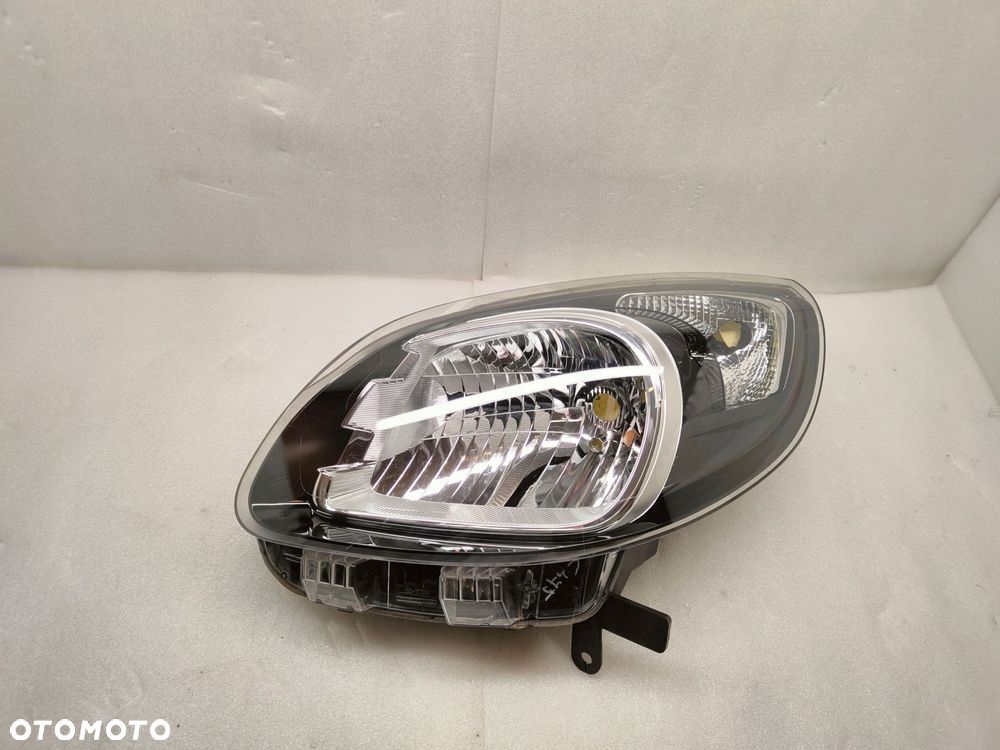 renault kangoo iii lift lampa zw ciemna prawy przód 260601525r - 1