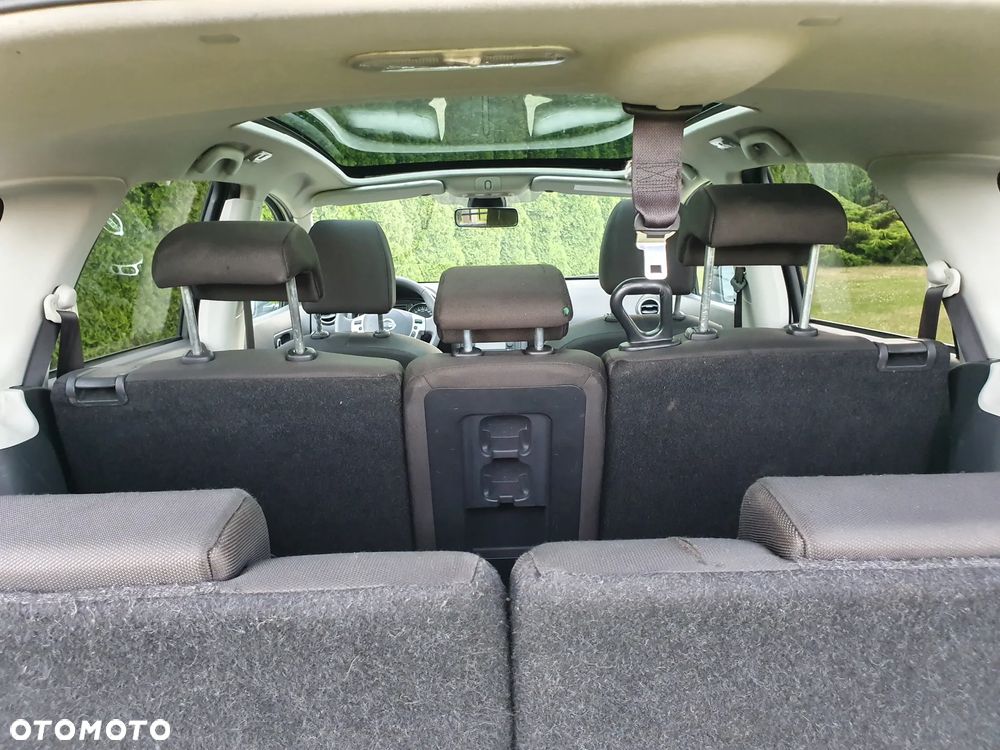 Nissan Qashqai+2 2.0 dCi 4x4 Tekna - 21