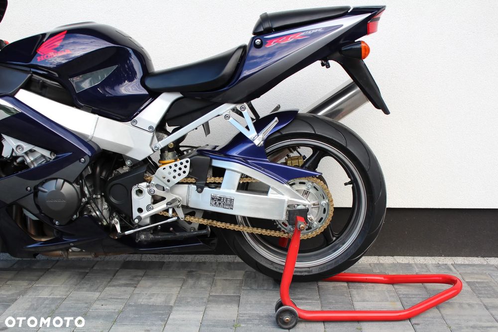Honda CBR - 8