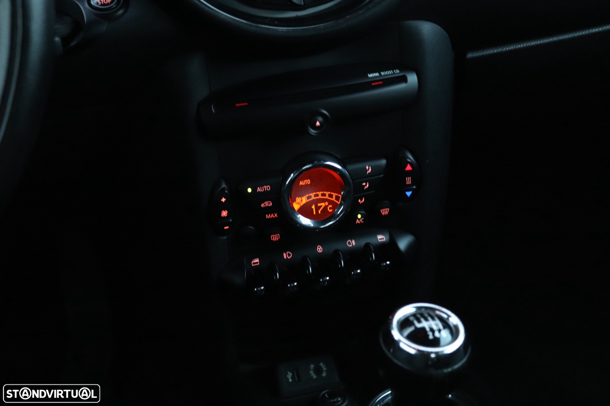 MINI 3 Portas One D - 34