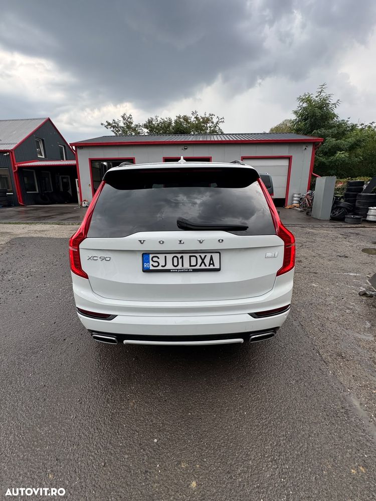 Volvo XC 90 T8 AWD Recharge Geartronic RDesign - 9