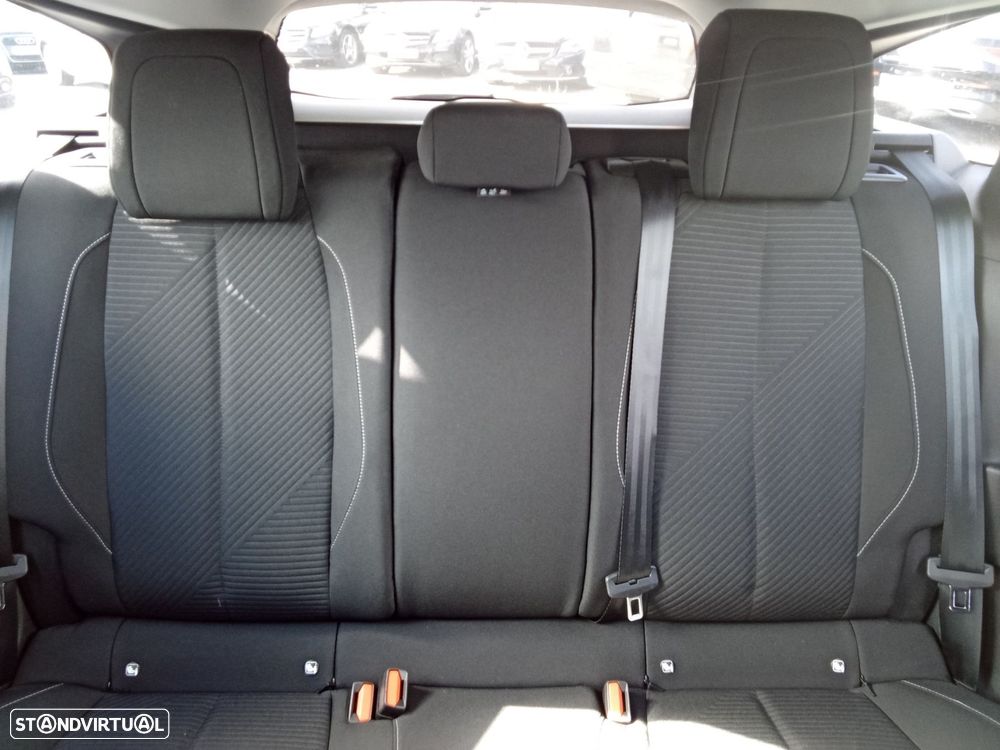 Peugeot 308 SW 1.5 BlueHDi Active - 26