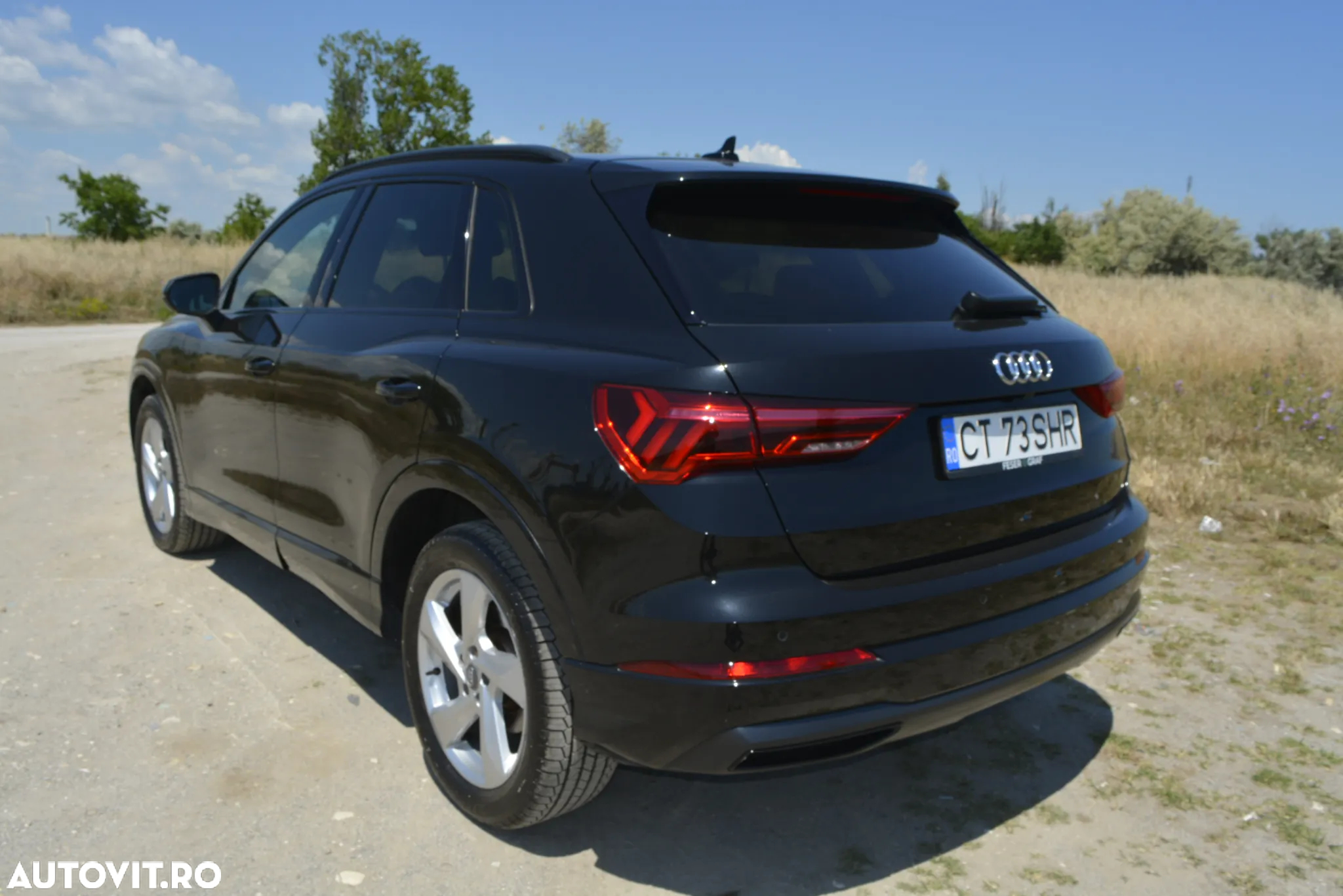 Audi Q3 2.0 TDI S tronic sport - 15