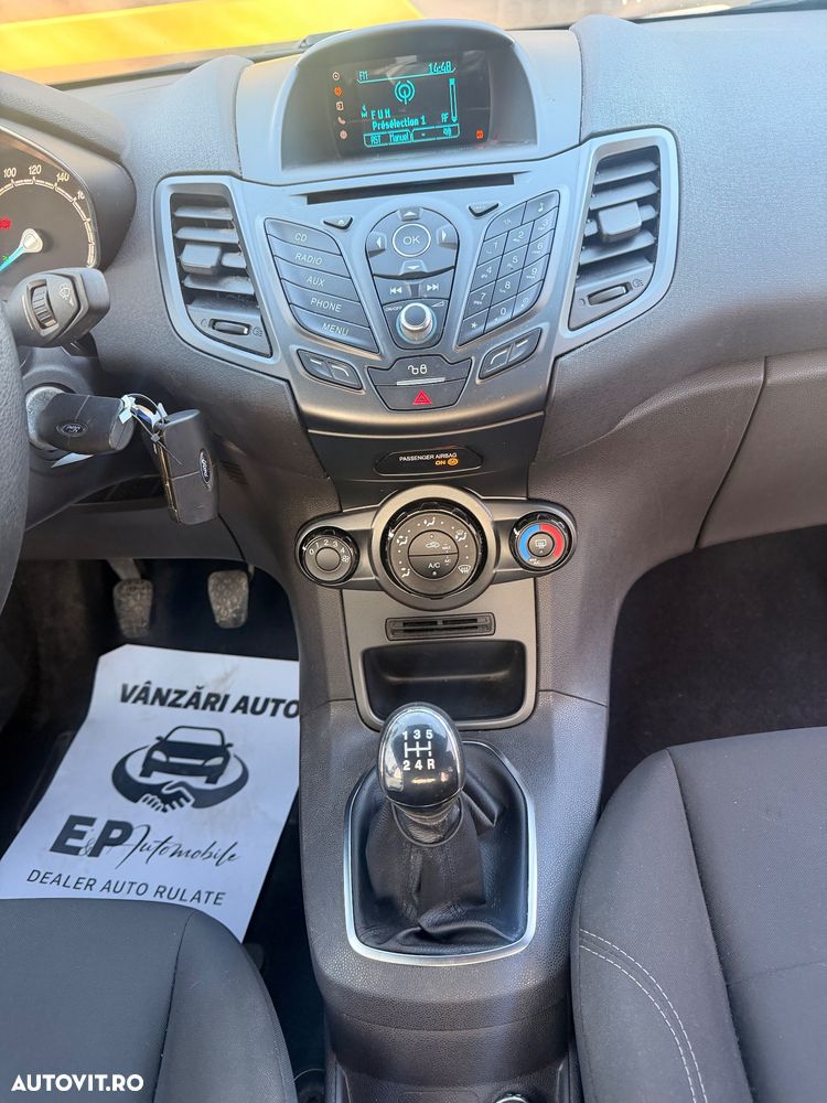 Ford Fiesta - 8