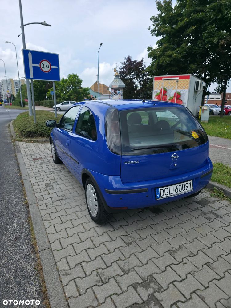 Opel Corsa 1.0 12V Cosmo - 4