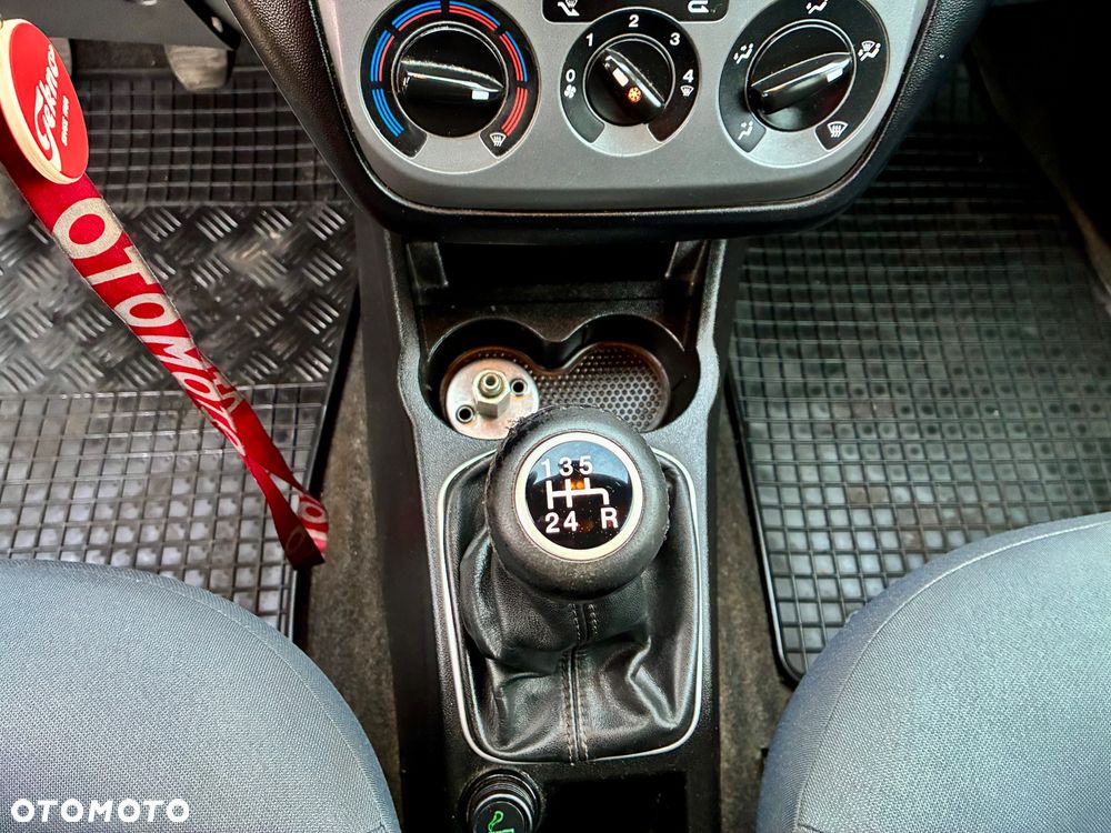 Fiat Linea 1.4 Dynamic Euro5 - 31