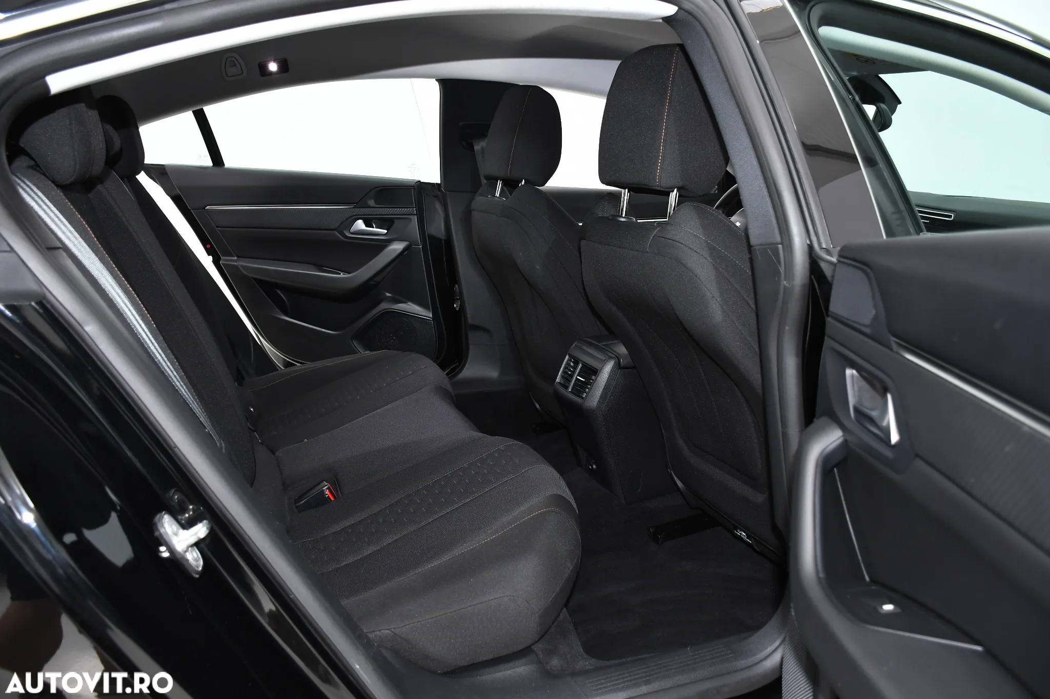 Peugeot 508 BlueHDi 130 EAT8 Allure Pack - 6