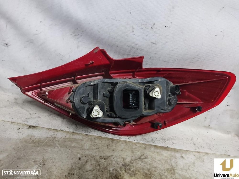 FAROLIM TRASEIRO ESQUERDO OPEL CORSA D 2007 -13186350 - 2