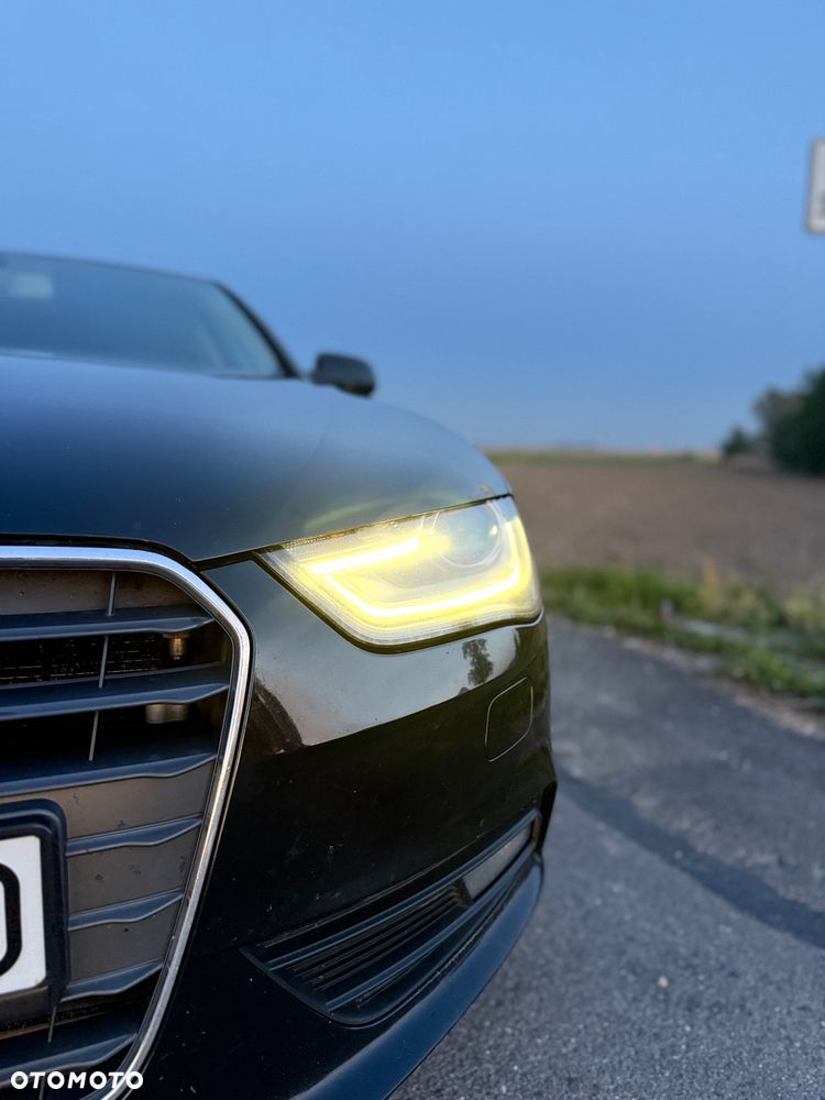 Audi A4 Avant 2.0 TDI Multitronic - 2