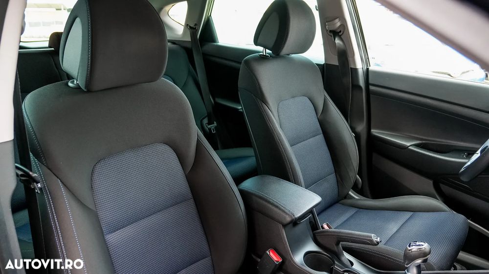 Hyundai Tucson 2.0 CRDI 2WD Style - 27