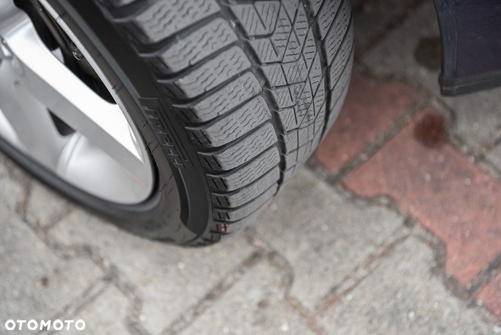 Volvo V50 T5 AWD Summum - 28