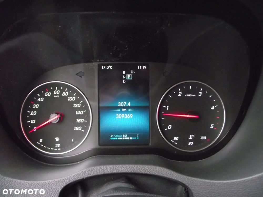 Mercedes-Benz Sprinter 907.253 - 12